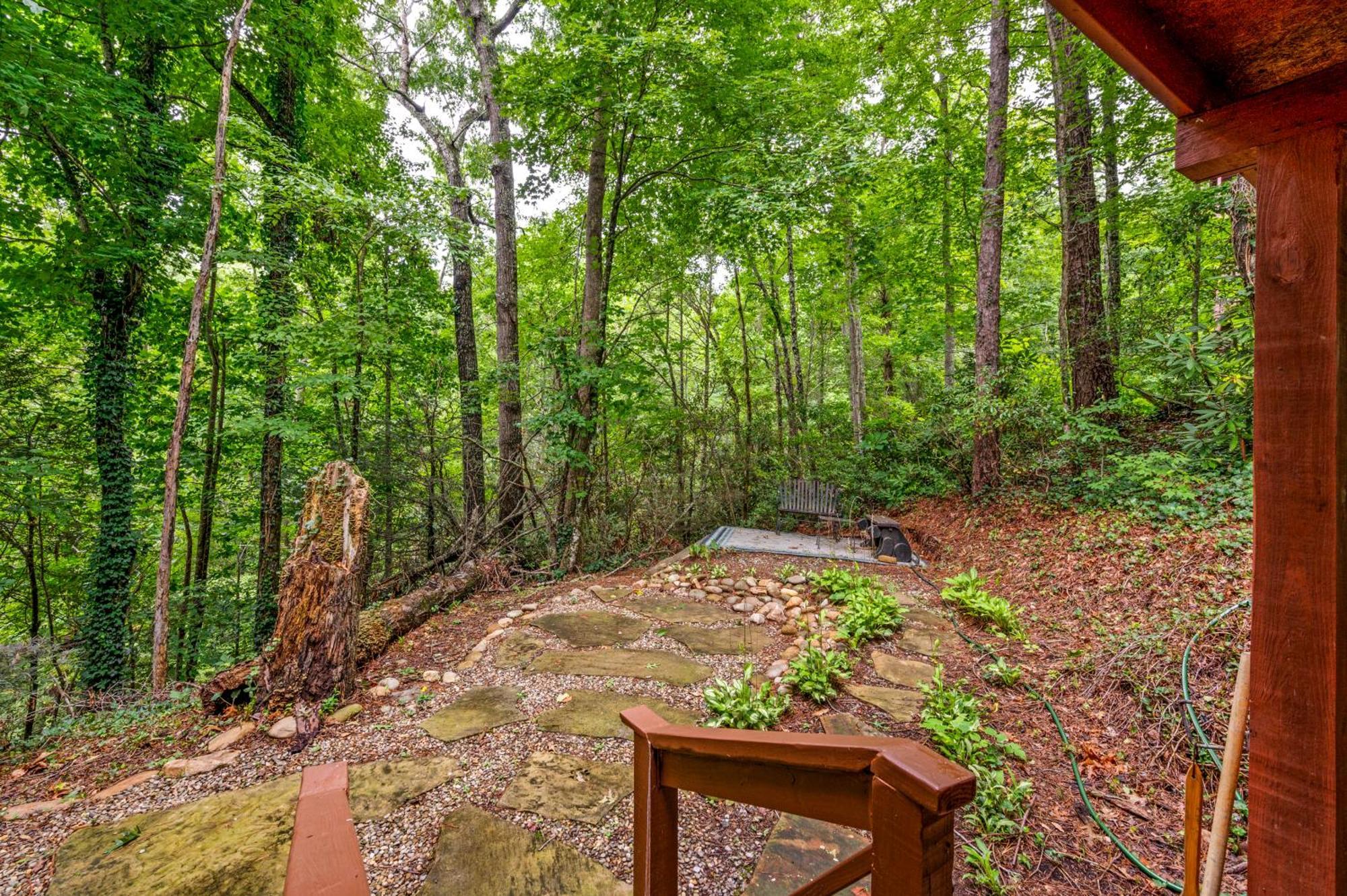 Beautiful Chalet With Fireplace And Large Game Room Gatlinburg Bagian luar foto